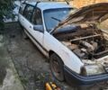 Білий Опель Омега, об'ємом двигуна 2 л та пробігом 100 тис. км за 301 $, фото 1 на Automoto.ua