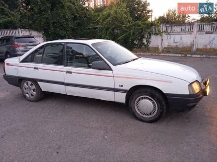 Опель Омега 1988 в Виннице на Automoto.ua Белый Опель Омега, объемом двигателя 2 л и пробегом 311 тыс. км за 550 $, фото 1 на Automoto.ua