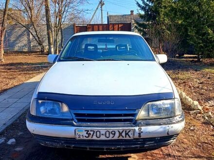 Опель Омега 1988 у Мерефа на Automoto.ua Білий Опель Омега, об'ємом двигуна 19 л та пробігом 0 тис. км за 650 $, фото 1 на Automoto.ua