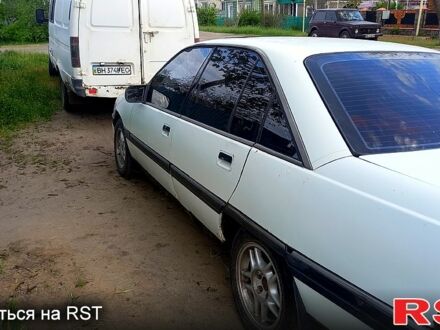 Белый Опель Омега, объемом двигателя 2 л и пробегом 299 тыс. км за 1100 $, фото 1 на Automoto.ua