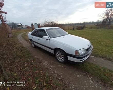 Белый Опель Омега, объемом двигателя 2 л и пробегом 370 тыс. км за 1100 $, фото 1 на Automoto.ua