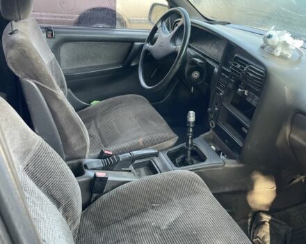 Білий Опель Омега, об'ємом двигуна 1.8 л та пробігом 400 тис. км за 678 $, фото 1 на Automoto.ua