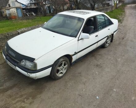 Белый Опель Омега, объемом двигателя 2 л и пробегом 777 тыс. км за 850 $, фото 1 на Automoto.ua
