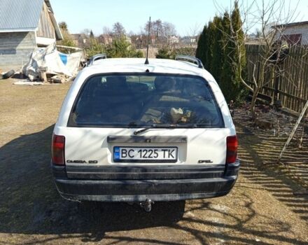Білий Опель Омега, об'ємом двигуна 2 л та пробігом 433 тис. км за 460 $, фото 1 на Automoto.ua