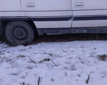 Білий Опель Омега, об'ємом двигуна 2 л та пробігом 400 тис. км за 550 $, фото 1 на Automoto.ua