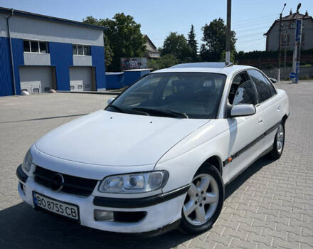 Белый Опель Омега, объемом двигателя 2 л и пробегом 410 тыс. км за 1650 $, фото 1 на Automoto.ua