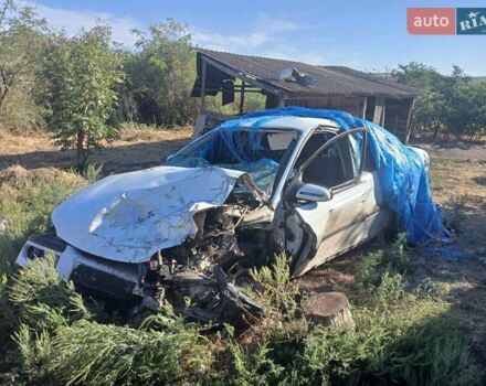 Білий Опель Омега, об'ємом двигуна 2 л та пробігом 155 тис. км за 800 $, фото 1 на Automoto.ua