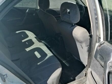 Білий Опель Омега, об'ємом двигуна 0 л та пробігом 100 тис. км за 700 $, фото 1 на Automoto.ua