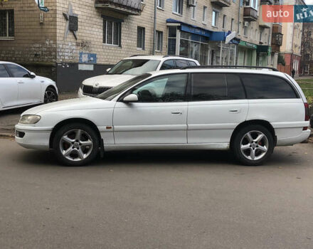 Білий Опель Омега, об'ємом двигуна 2 л та пробігом 330 тис. км за 2700 $, фото 1 на Automoto.ua