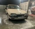 Бежевый Опель Омега, объемом двигателя 2 л и пробегом 347 тыс. км за 1500 $, фото 1 на Automoto.ua