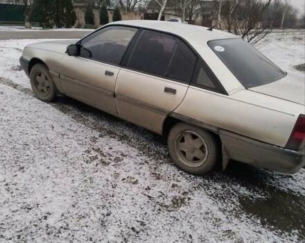 Бежевый Опель Омега, объемом двигателя 2 л и пробегом 250 тыс. км за 1400 $, фото 2 на Automoto.ua