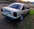 Бежевий Опель Омега, об'ємом двигуна 1.8 л та пробігом 0 тис. км за 1300 $, фото 5 на Automoto.ua
