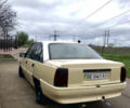 Бежевий Опель Омега, об'ємом двигуна 1.8 л та пробігом 182 тис. км за 850 $, фото 3 на Automoto.ua