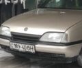 Бежевый Опель Омега, объемом двигателя 2 л и пробегом 250 тыс. км за 1200 $, фото 1 на Automoto.ua