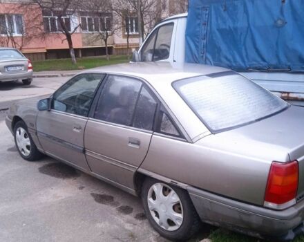 Бежевый Опель Омега, объемом двигателя 2 л и пробегом 300 тыс. км за 1020 $, фото 1 на Automoto.ua
