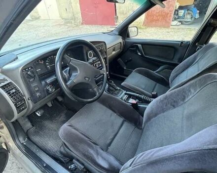 Бежевый Опель Омега, объемом двигателя 2.3 л и пробегом 396 тыс. км за 1500 $, фото 5 на Automoto.ua