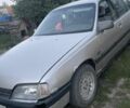 Бежевый Опель Омега, объемом двигателя 2.4 л и пробегом 200 тыс. км за 560 $, фото 1 на Automoto.ua