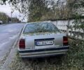 Бежевый Опель Омега, объемом двигателя 2.4 л и пробегом 223 тыс. км за 222 $, фото 3 на Automoto.ua