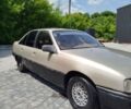 Бежевий Опель Омега, об'ємом двигуна 2 л та пробігом 233 тис. км за 750 $, фото 1 на Automoto.ua