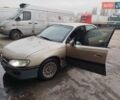 Бежевый Опель Омега, объемом двигателя 2 л и пробегом 350 тыс. км за 1600 $, фото 2 на Automoto.ua