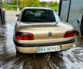 Бежевий Опель Омега, об'ємом двигуна 2 л та пробігом 350 тис. км за 1300 $, фото 1 на Automoto.ua
