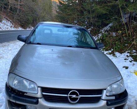 Бежевый Опель Омега, объемом двигателя 2 л и пробегом 288 тыс. км за 1500 $, фото 8 на Automoto.ua