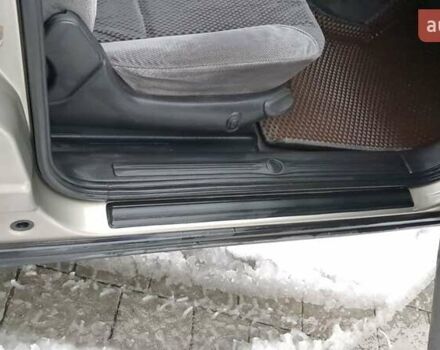 Бежевый Опель Омега, объемом двигателя 2 л и пробегом 215 тыс. км за 2700 $, фото 6 на Automoto.ua