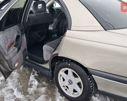 Бежевый Опель Омега, объемом двигателя 2 л и пробегом 215 тыс. км за 2700 $, фото 14 на Automoto.ua