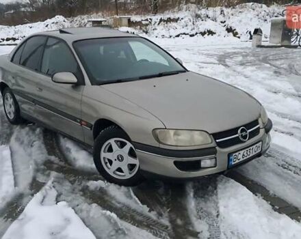 Бежевый Опель Омега, объемом двигателя 2 л и пробегом 215 тыс. км за 2700 $, фото 3 на Automoto.ua