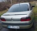 Бежевий Опель Омега, об'ємом двигуна 2 л та пробігом 362 тис. км за 2450 $, фото 15 на Automoto.ua