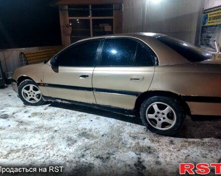Бежевый Опель Омега, объемом двигателя 2 л и пробегом 0 тыс. км за 2200 $, фото 2 на Automoto.ua
