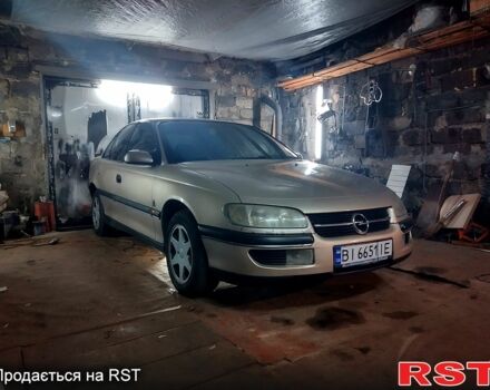 Бежевый Опель Омега, объемом двигателя 2 л и пробегом 0 тыс. км за 2200 $, фото 3 на Automoto.ua