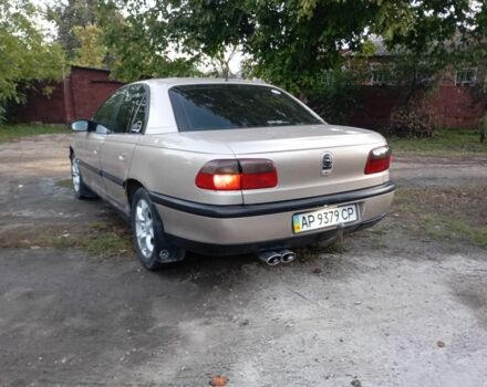 Бежевый Опель Омега, объемом двигателя 2 л и пробегом 300 тыс. км за 1650 $, фото 6 на Automoto.ua