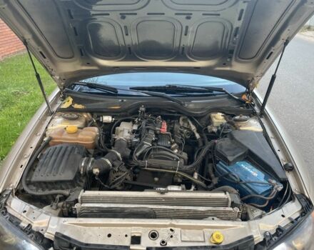 Бежевый Опель Омега, объемом двигателя 2 л и пробегом 300 тыс. км за 2500 $, фото 13 на Automoto.ua