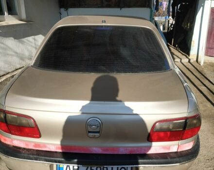 Бежевый Опель Омега, объемом двигателя 2 л и пробегом 500 тыс. км за 2800 $, фото 5 на Automoto.ua