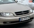 Бежевий Опель Омега, об'ємом двигуна 2 л та пробігом 317 тис. км за 2777 $, фото 5 на Automoto.ua
