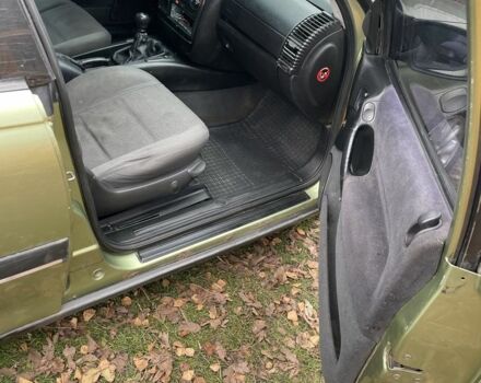 Бежевый Опель Омега, объемом двигателя 2 л и пробегом 240 тыс. км за 1639 $, фото 1 на Automoto.ua