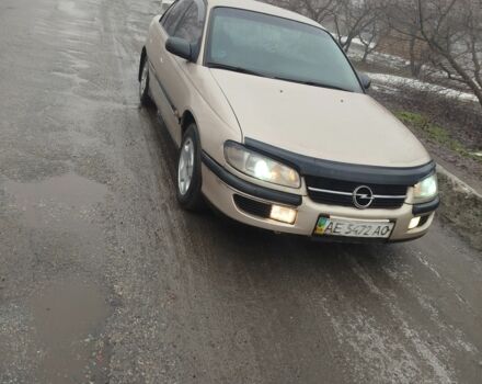 Бежевий Опель Омега, об'ємом двигуна 2 л та пробігом 2 тис. км за 1600 $, фото 1 на Automoto.ua