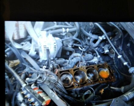 Черный Опель Омега, объемом двигателя 2 л и пробегом 230 тыс. км за 1000 $, фото 2 на Automoto.ua