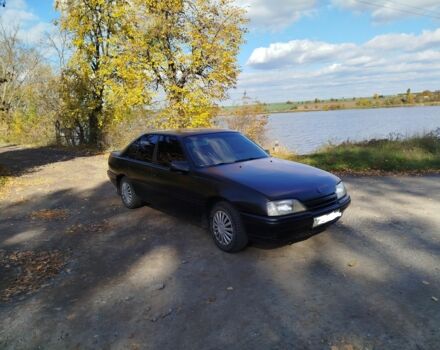 Черный Опель Омега, объемом двигателя 2 л и пробегом 394 тыс. км за 900 $, фото 1 на Automoto.ua