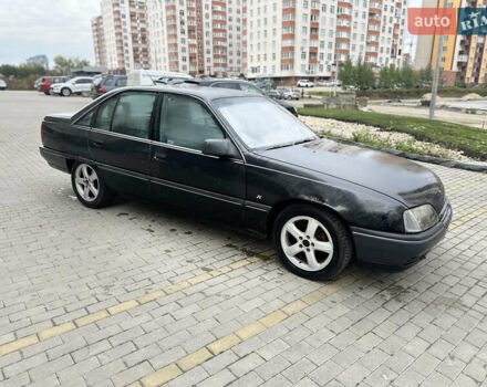 Чорний Опель Омега, об'ємом двигуна 0 л та пробігом 300 тис. км за 950 $, фото 2 на Automoto.ua