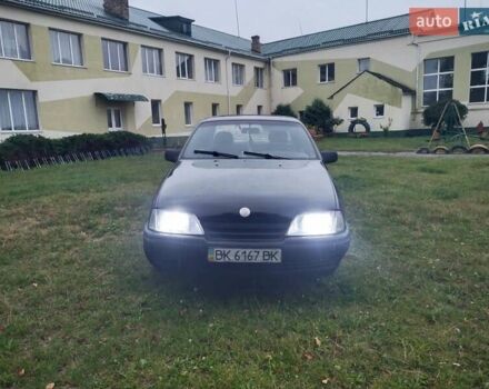 Чорний Опель Омега, об'ємом двигуна 2 л та пробігом 350 тис. км за 800 $, фото 9 на Automoto.ua