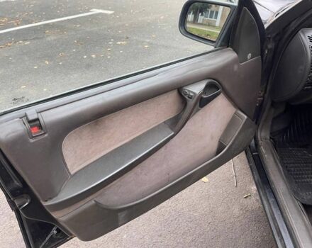 Черный Опель Омега, объемом двигателя 2 л и пробегом 185 тыс. км за 1050 $, фото 8 на Automoto.ua