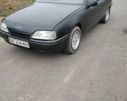 Черный Опель Омега, объемом двигателя 2 л и пробегом 152 тыс. км за 1400 $, фото 3 на Automoto.ua