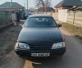 Чорний Опель Омега, об'ємом двигуна 2 л та пробігом 353 тис. км за 700 $, фото 1 на Automoto.ua