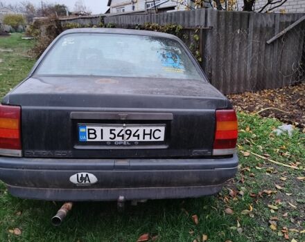 Черный Опель Омега, объемом двигателя 2 л и пробегом 60 тыс. км за 550 $, фото 1 на Automoto.ua