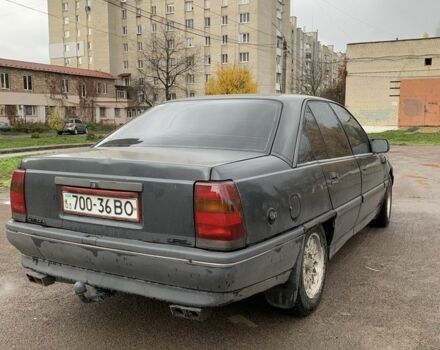 Черный Опель Омега, объемом двигателя 1.8 л и пробегом 300 тыс. км за 1050 $, фото 1 на Automoto.ua