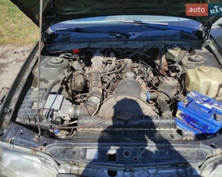 Чорний Опель Омега, об'ємом двигуна 2 л та пробігом 40 тис. км за 1100 $, фото 5 на Automoto.ua