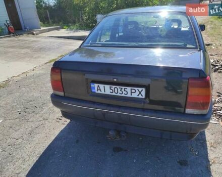 Чорний Опель Омега, об'ємом двигуна 2 л та пробігом 40 тис. км за 1100 $, фото 3 на Automoto.ua