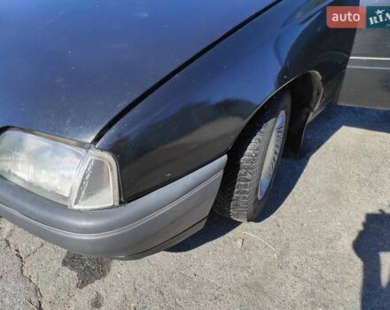 Чорний Опель Омега, об'ємом двигуна 2 л та пробігом 40 тис. км за 1100 $, фото 4 на Automoto.ua